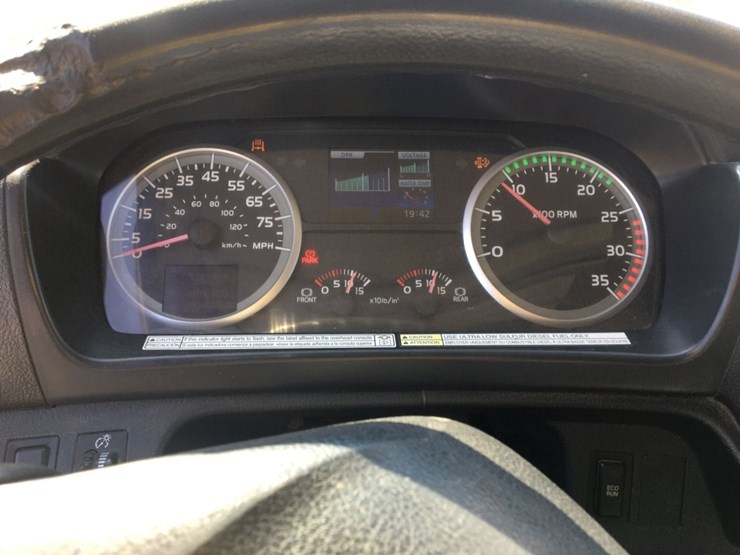 2012-hino-338-image-6