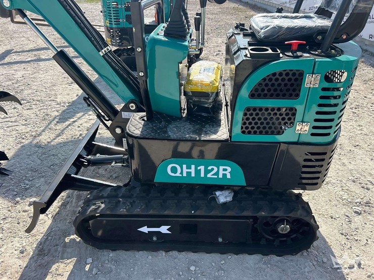 unused-2025-cfg-industrial-qh12r-mini-excavator-image-14