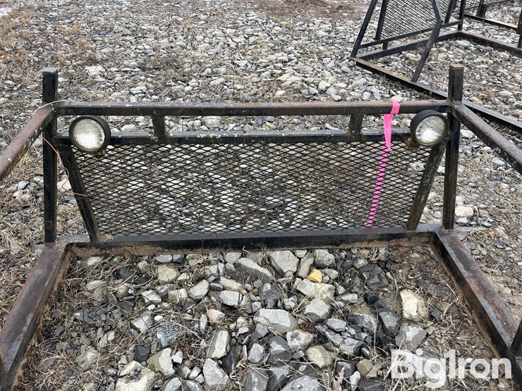 pickup-bed-headache-rack-image-11