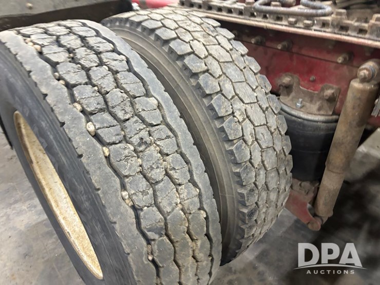 international-9900i-image-56