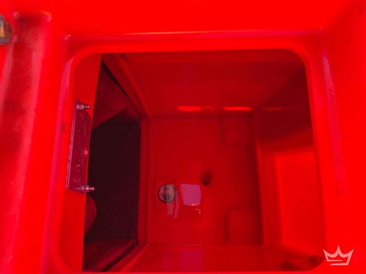 powerboss-admiral-plus-38c-ride-on-floor-scrubber/sweeper-image-8