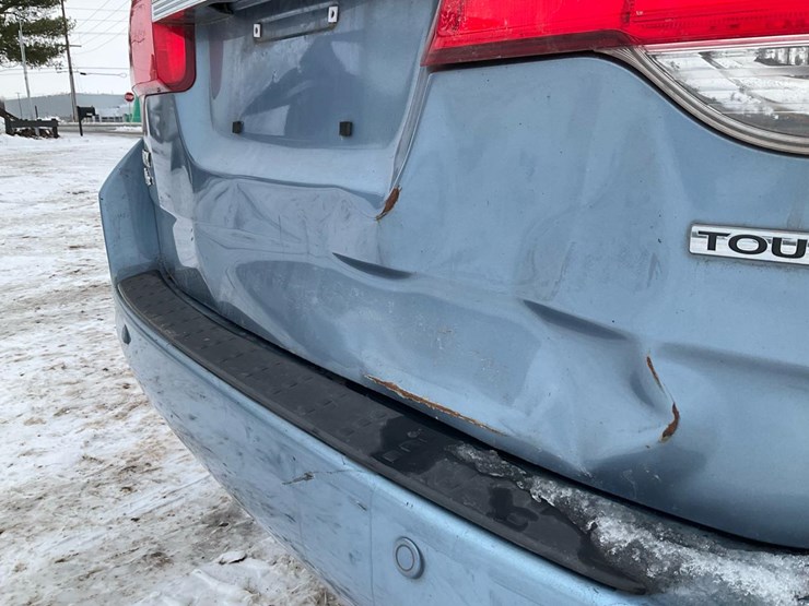 2010-honda-odyssey-touring-image-26