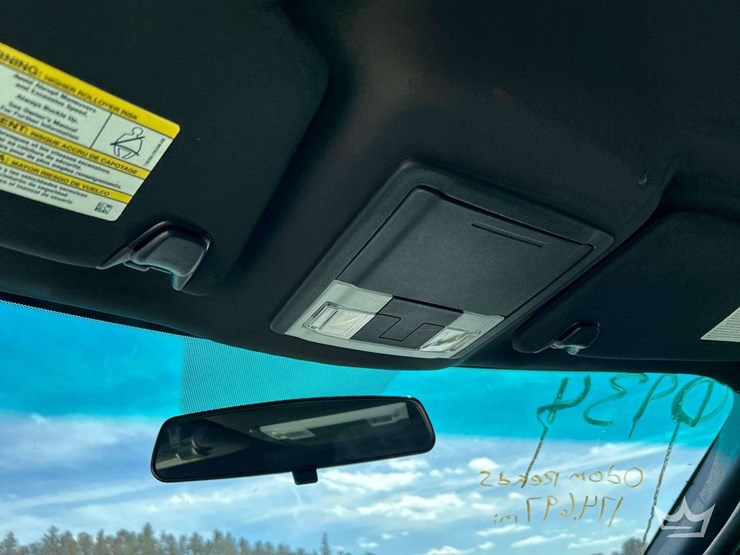 2014-ford-explorer-suv-image-19