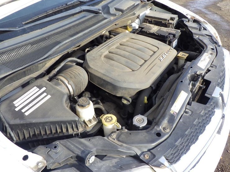 dodge-grand-caravan-image-11