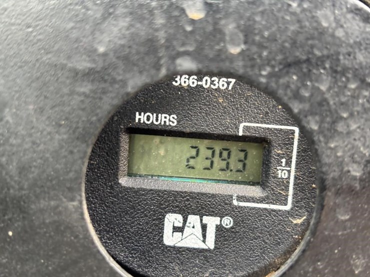 2023-caterpillar-305.5e2-image-62