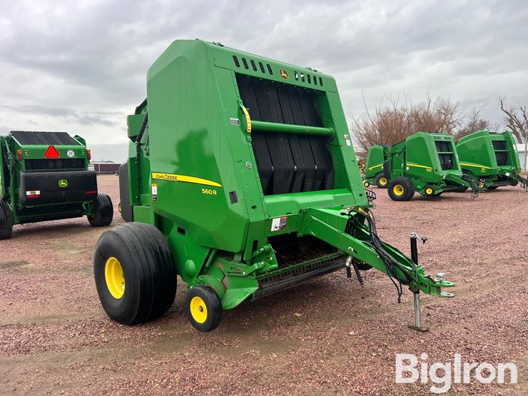 john-deere-560r-image-3