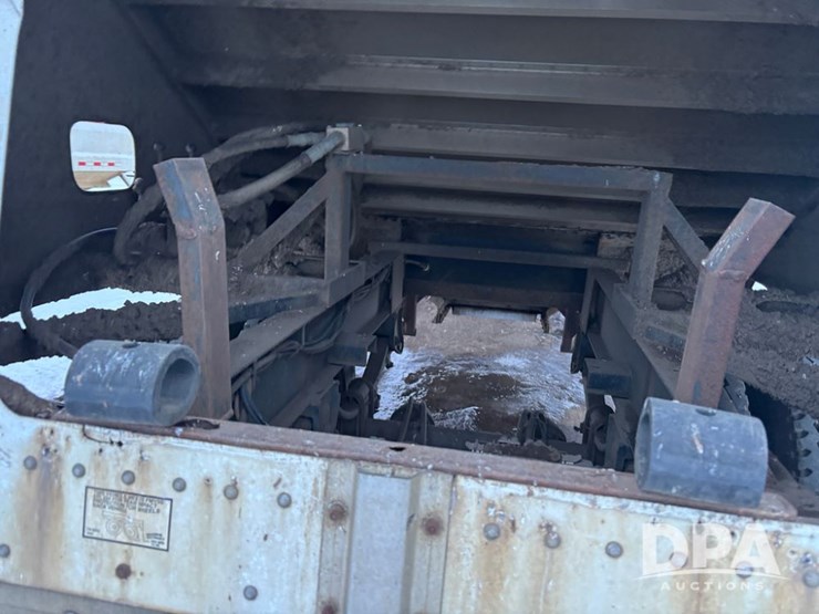 2012-merritt-grain-trailer-image-16