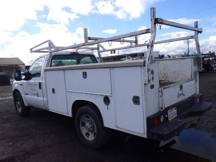 2006-ford-f350-image-4