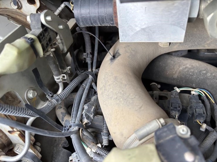 2016-takeuchi-tl8-image-41