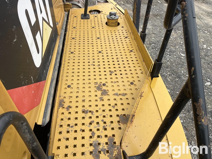 caterpillar-745c-image-20