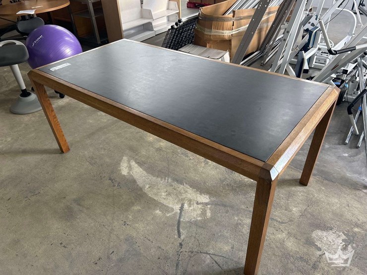 wood-office-table-image-3