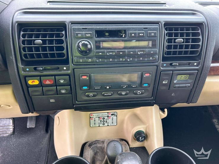 2003-land-rover-discovery-4wd-suv-image-15