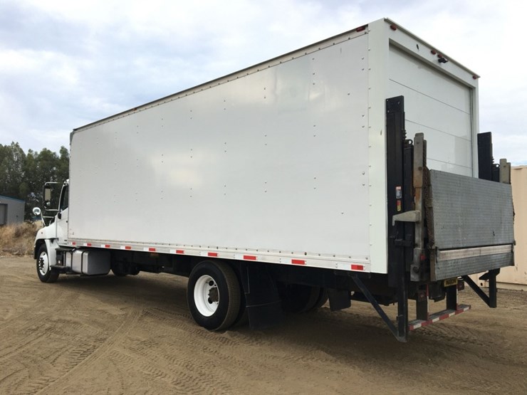 2016-hino-338-image-4