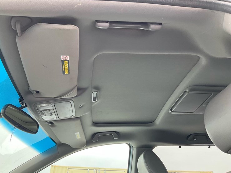 2010-honda-odyssey-touring-image-65