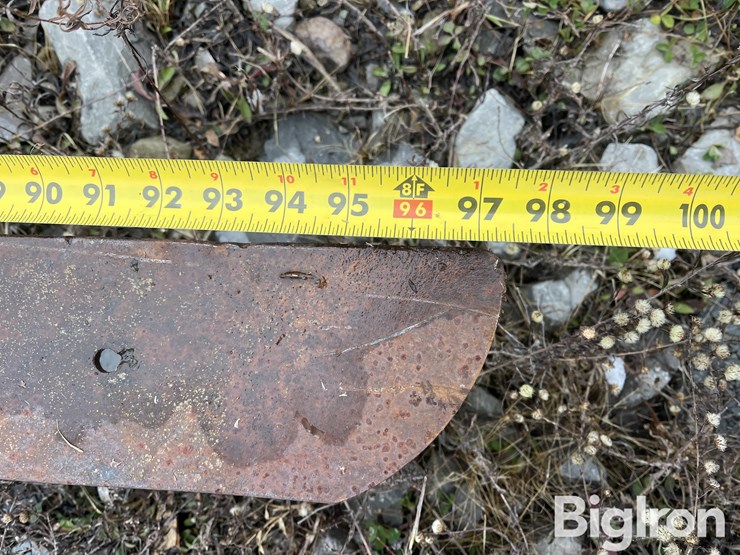 steel-pickup-headache-rack-image-12