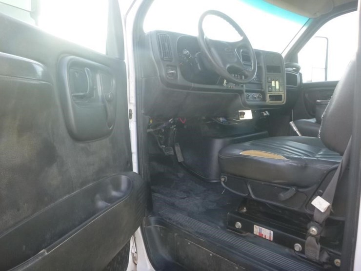 caterpillar-c7-image-8