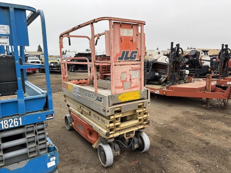 jlg-1930es-image-2