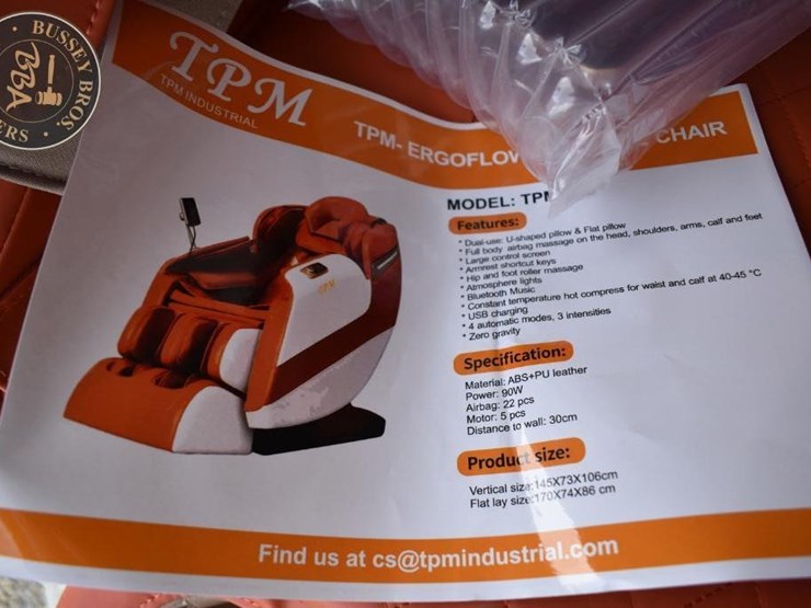 tpm-ergoflux-massage-chair,-orange-&-white,-usb-port,-shiatsu-&-kneading-image-7
