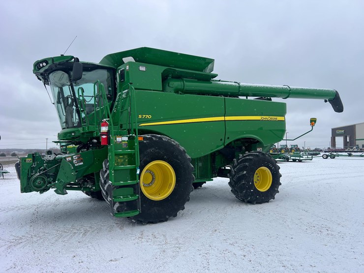 john-deere-s770-image-10