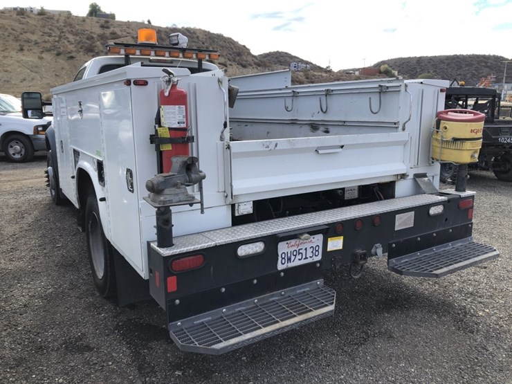 ford-f450-xl-image-4