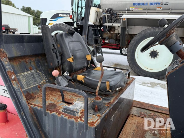 massey-ferguson-7500-image-17