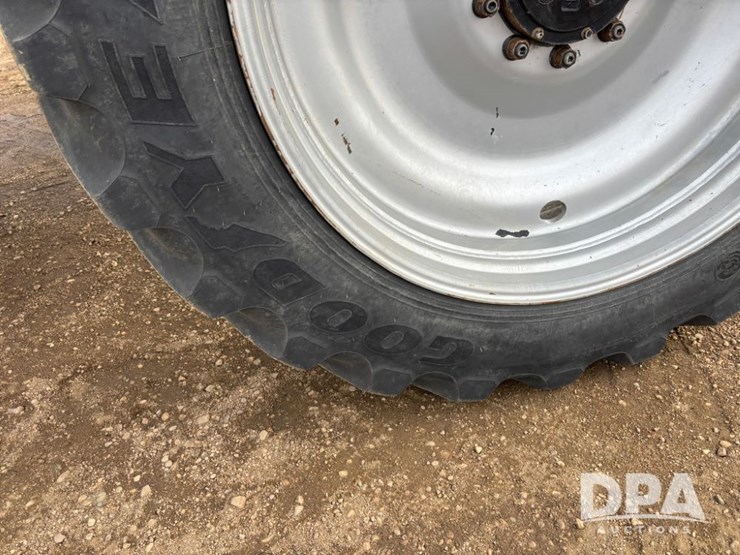 2018-case-ih-810-image-72