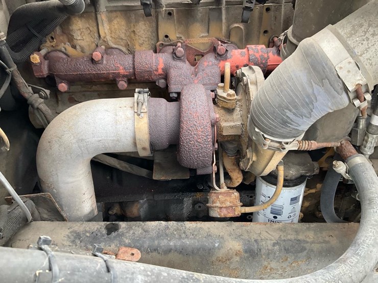 2000-freightliner-fl70-image-71