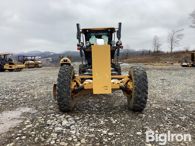 2013-deere-672g-image-2