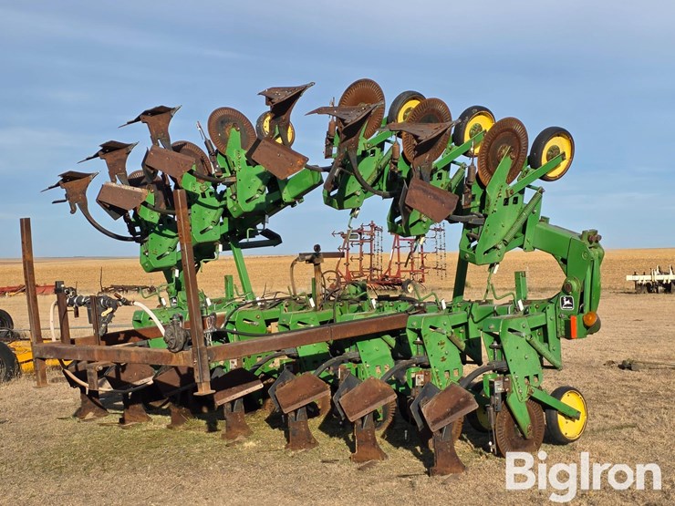 john-deere-886-image-6