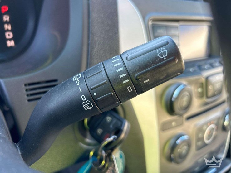 2013-ford-explorer-suv-image-15