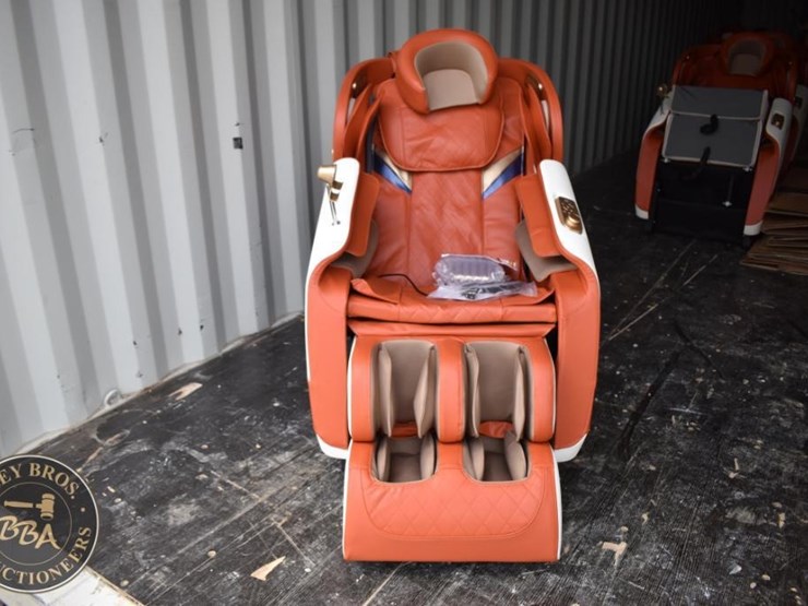 tpm-tpm-z69-ergoflow-massage-chair,-orange/white,-8-modes,-heat-therapy-image-10
