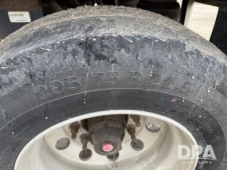 2016-timpte-super-hopper-image-50