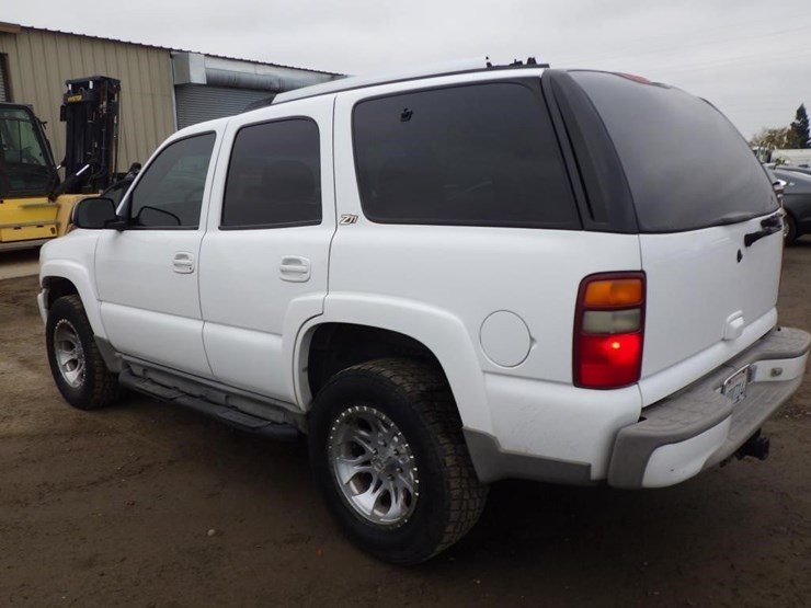 chevrolet-tahoe-image-4