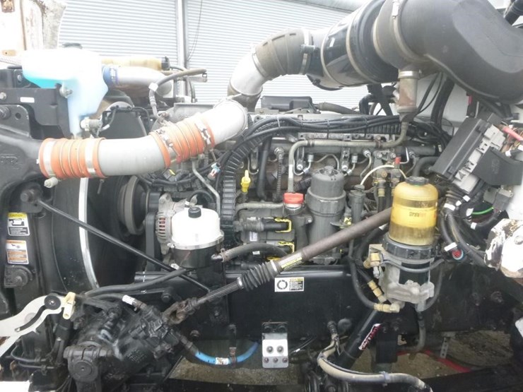 2014-peterbilt-367-image-23