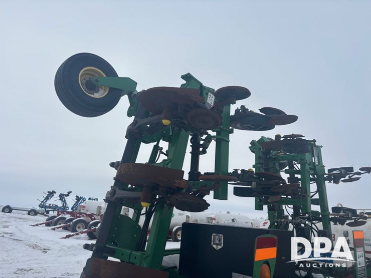 john-deere-2510h-image-33