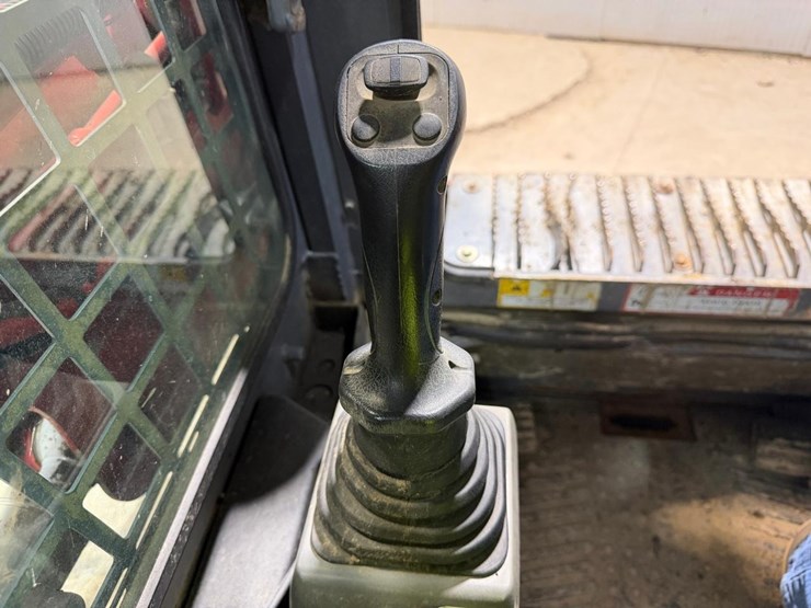 takeuchi-tl8-image-20