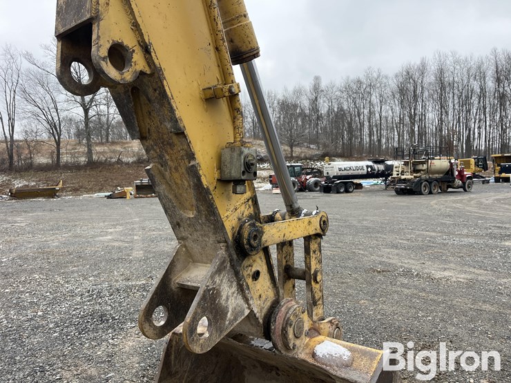 2004-caterpillar-312cl-image-16