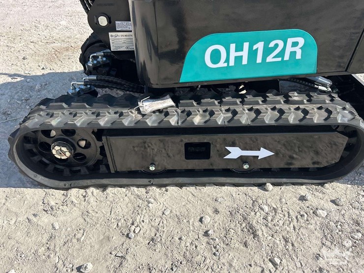 unused-2025-cfg-industrial-qh12r-mini-excavator-image-16