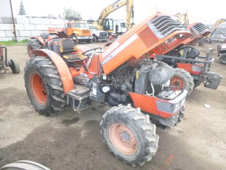 kubota-m8200-image-2