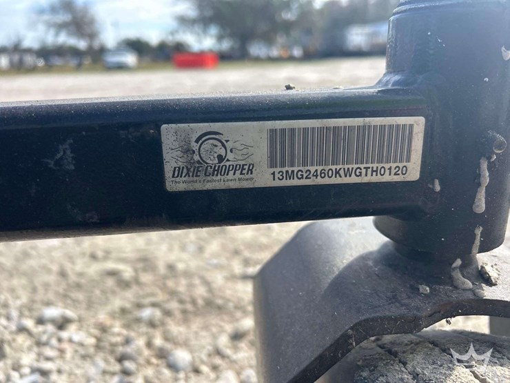 zero-turn-mower-image-5