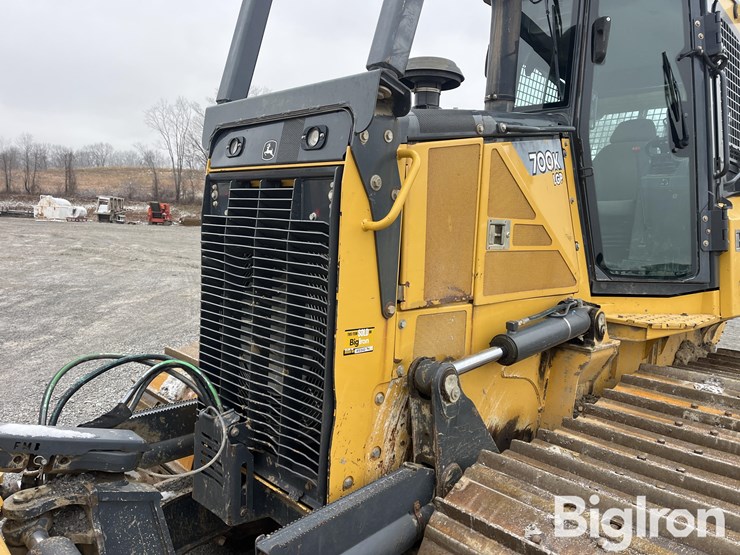 2014-deere-700k-lgp-image-15