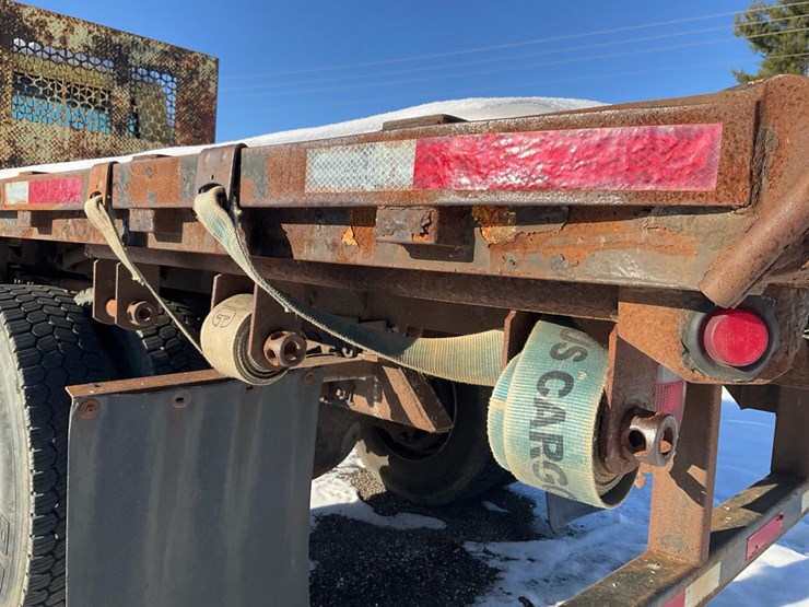 international-4900-image-31