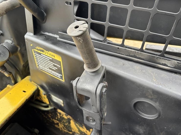 1995-new-holland-lx865-image-24