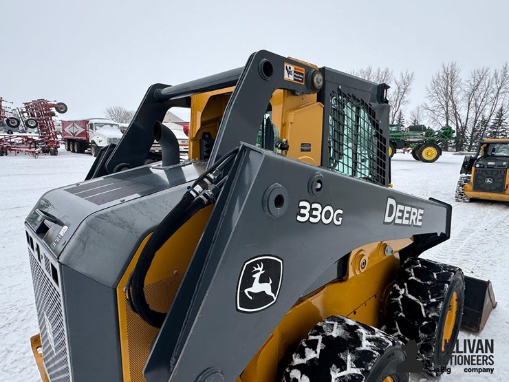 2018-deere-330g-image-20
