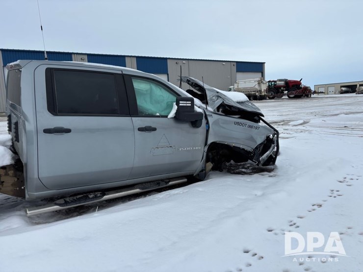 chevrolet-3500hd-image-8