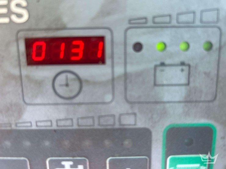 powerboss-admiral-plus-38c-ride-on-floor-scrubber/sweeper-image-6