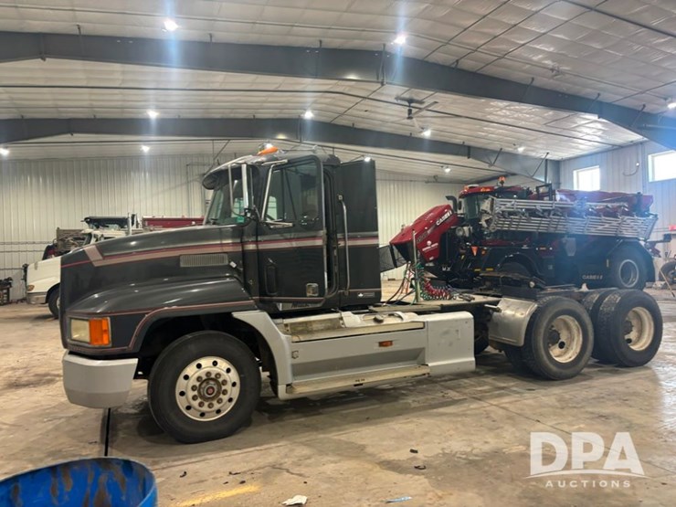 1993-mack-ch613-image-14