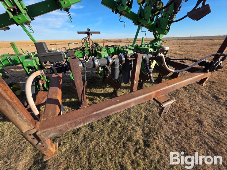 john-deere-886-image-11