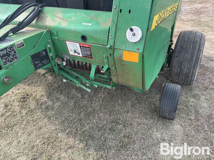 john-deere-566-image-12