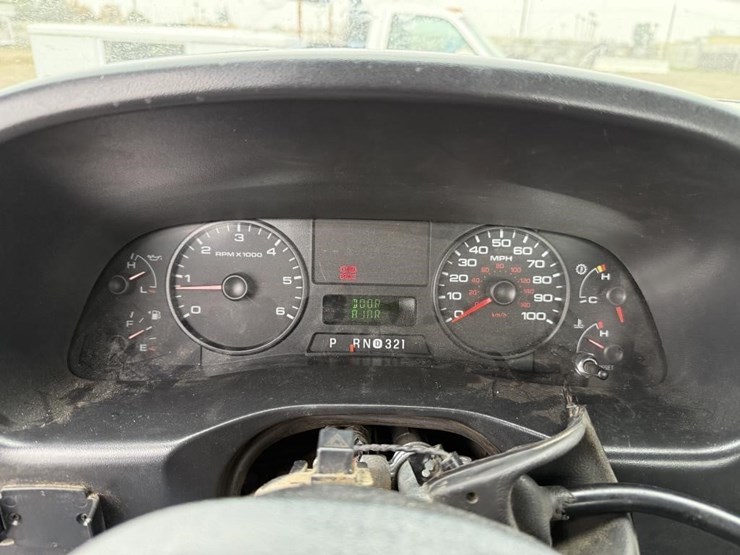 2006-ford-f450-image-13